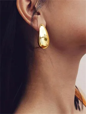 1pair long drop shape earrings in gold