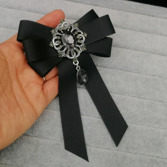 Black Bowtie Ribbon Bow Brooch Collar