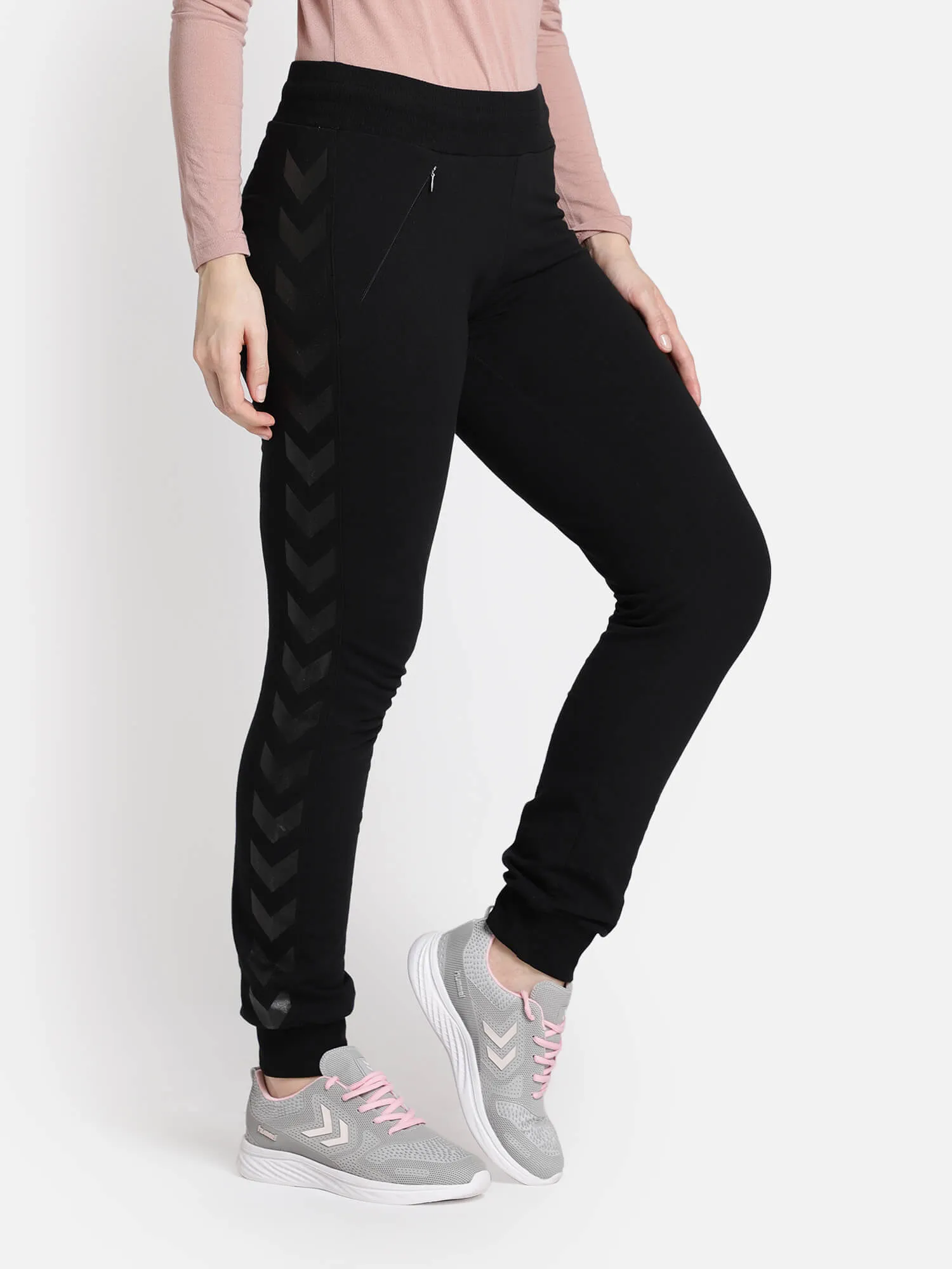 Classic Bee Women Black Training Pant