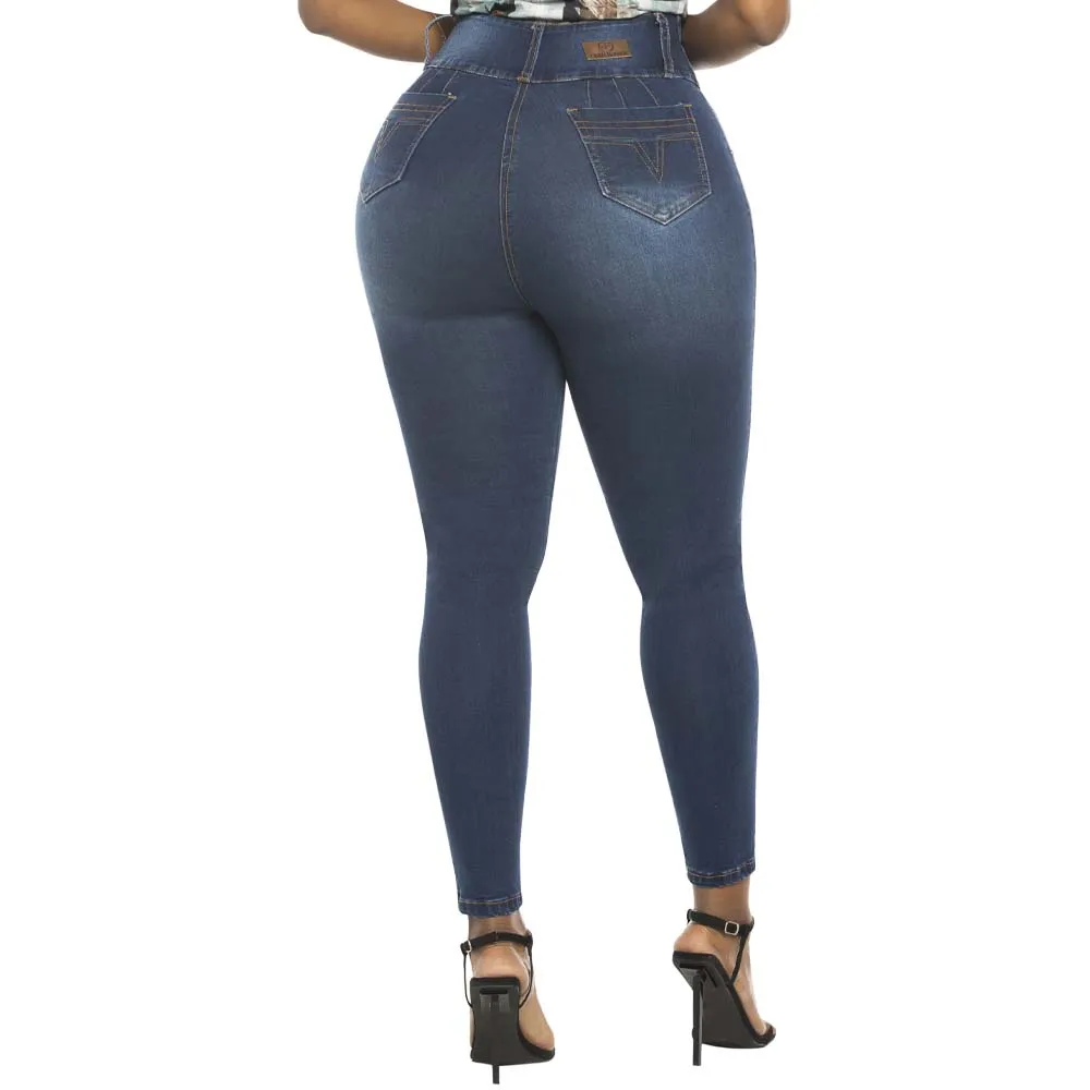 Classic Skinny Curvy BBL Jeans for women - J8742C