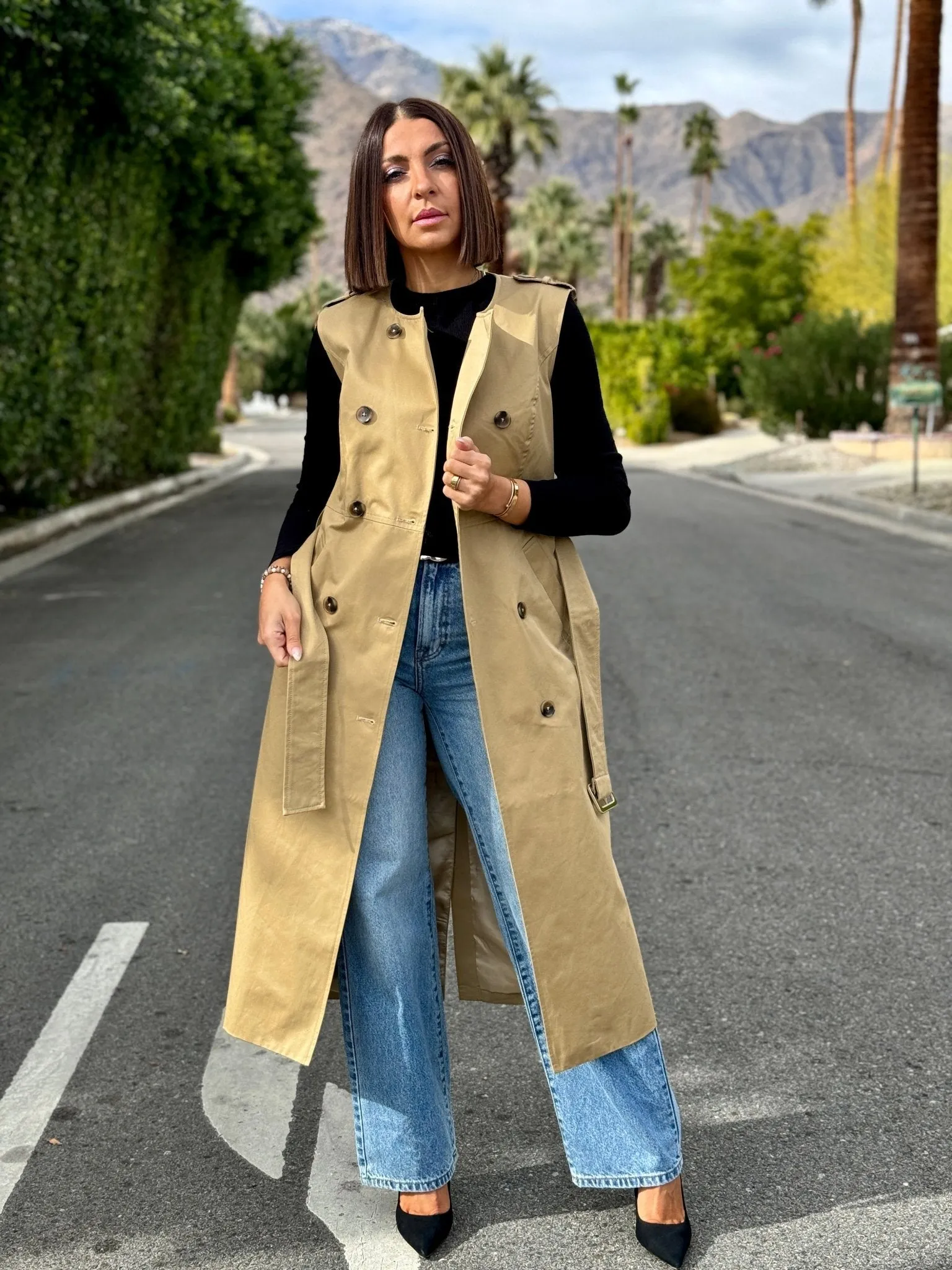 Kylie Sleeveless Trench