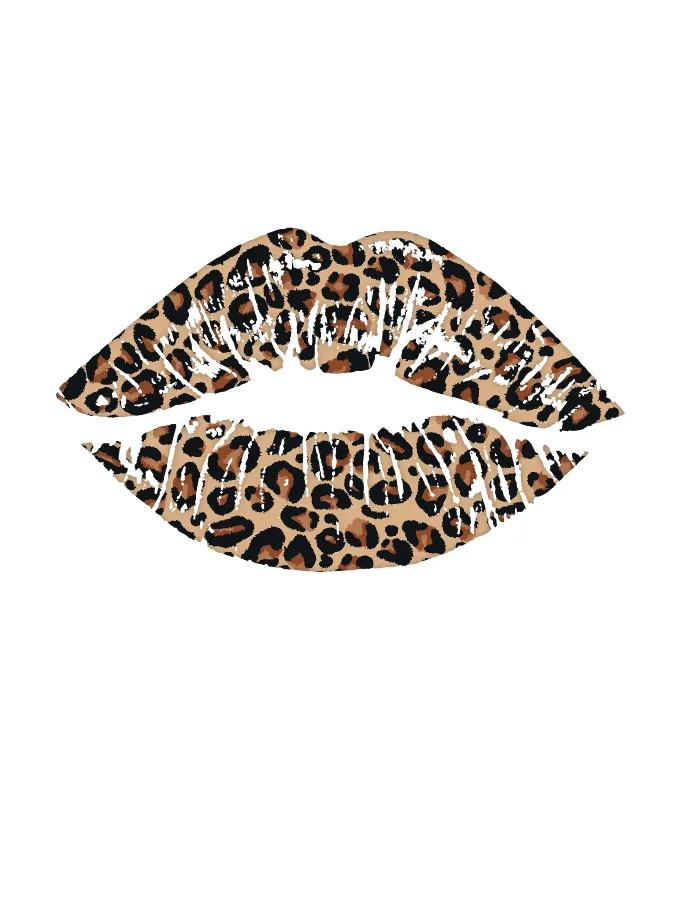 LEOPARD KISS OVERSIZED TEE - WHITE