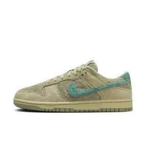 WMNS Nike Dunk Low "Olive Aura"