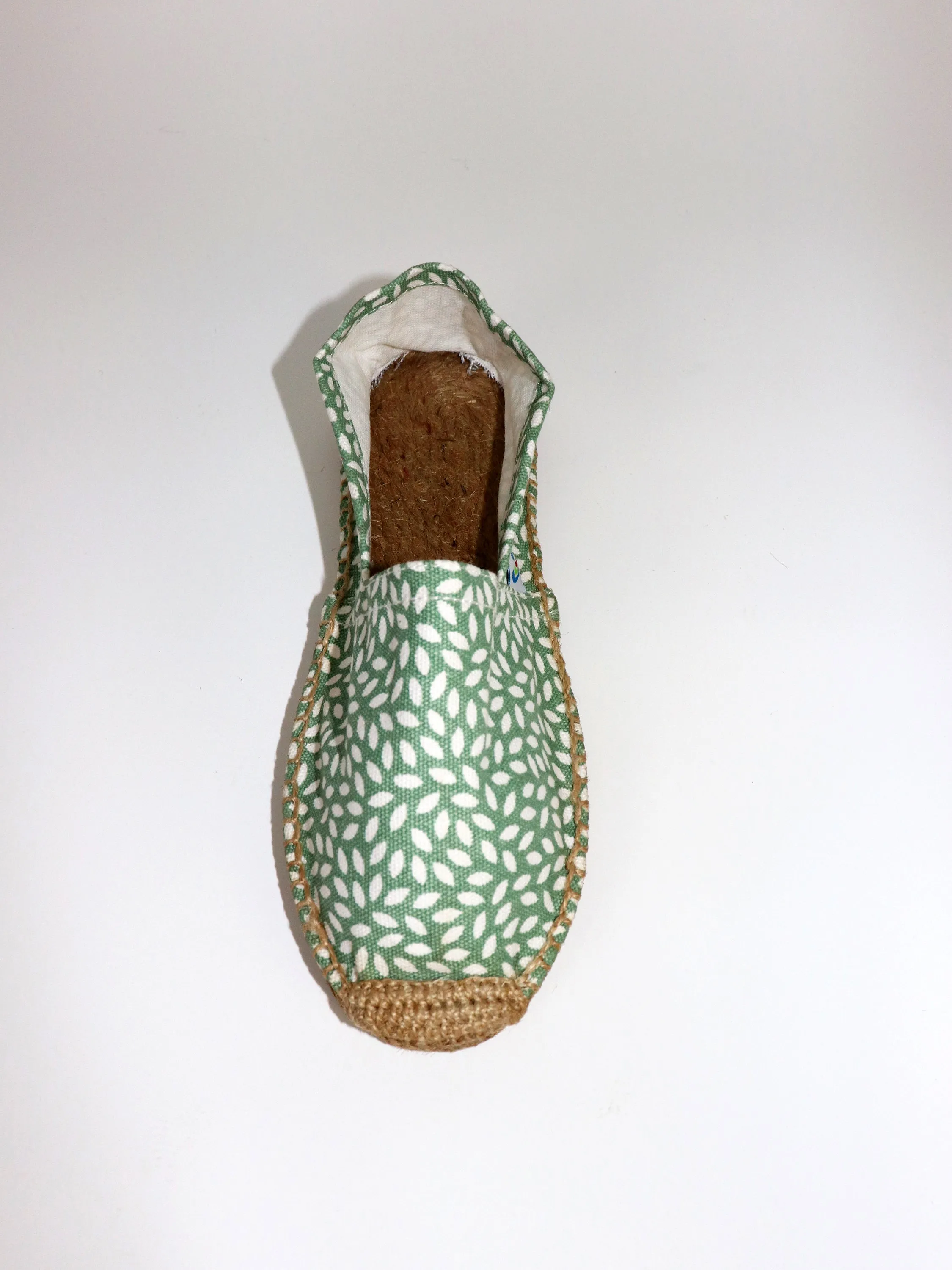 Women espadrille green leaves