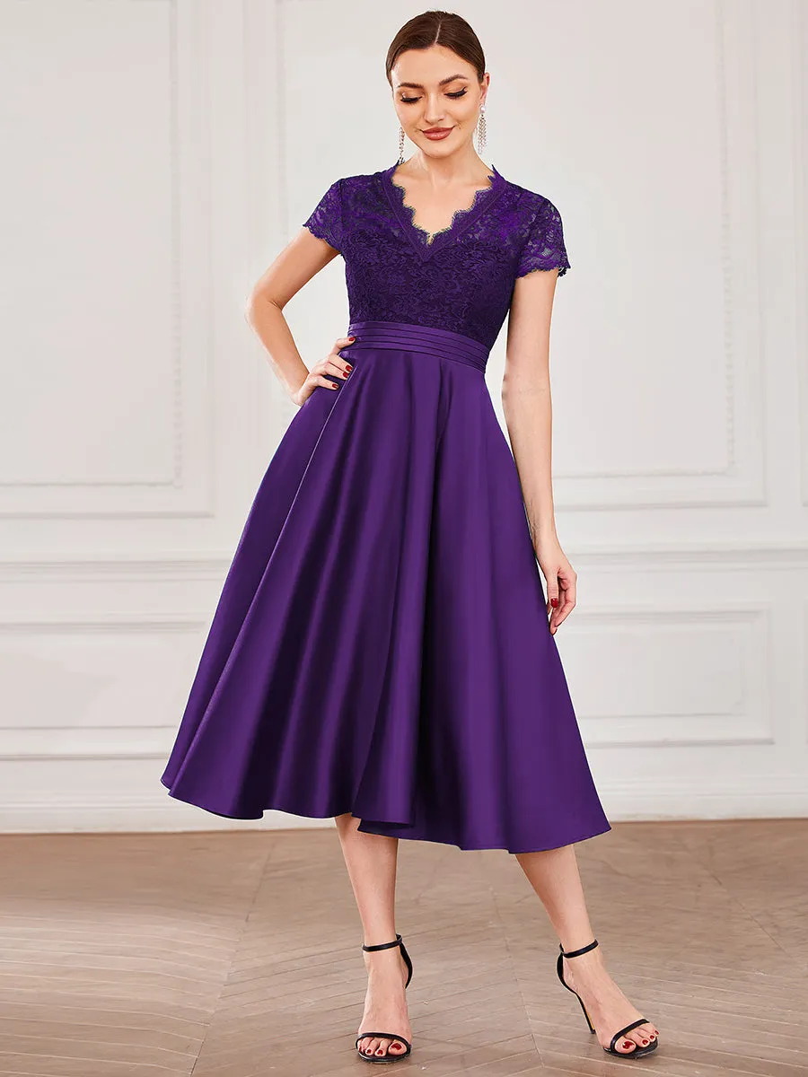 Women's Short Sleeves Knee-Length Wholesale Homecoming Cocktail Dresses